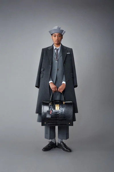 Look 16